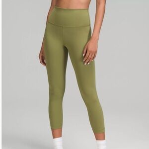 Lululemon Wunder Train High-Rise Crop Size 2